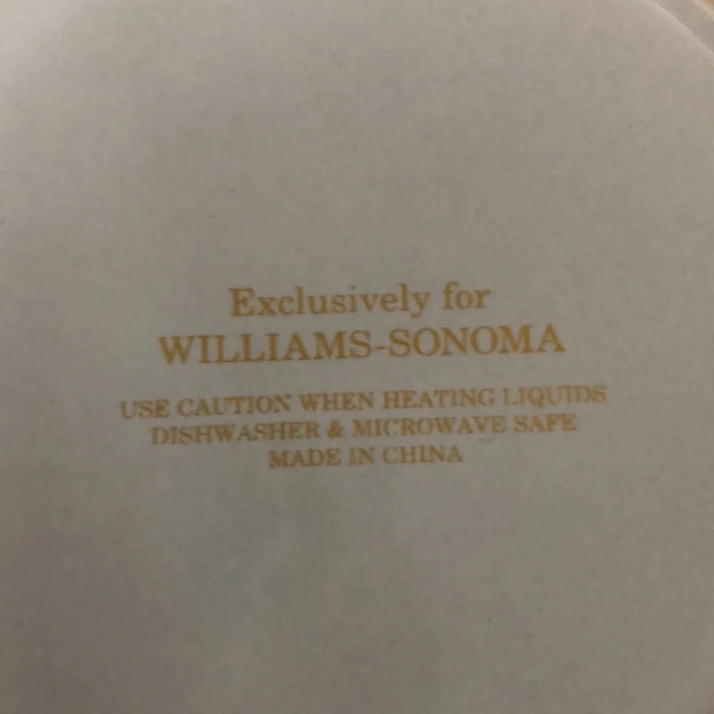 Williams Sonoma Gold Monogram Initial P Coffee Mug